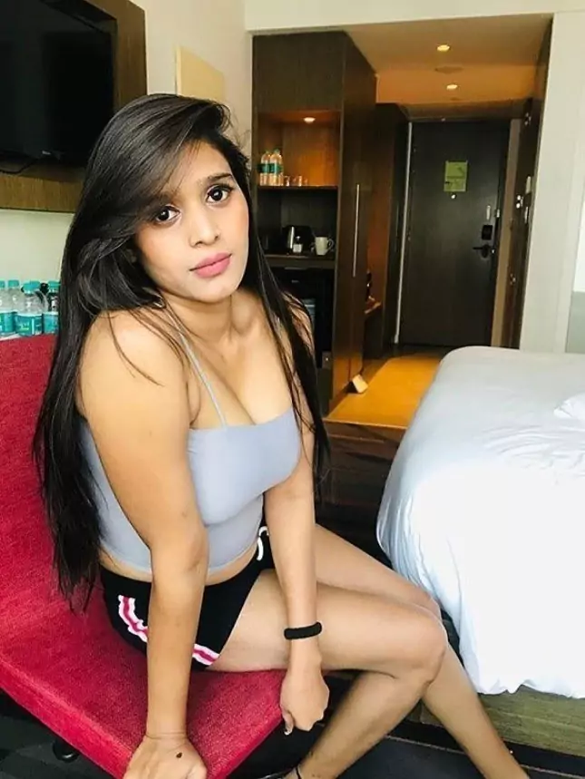 कॉल गर्ल्स सर्विस मैनागुरी